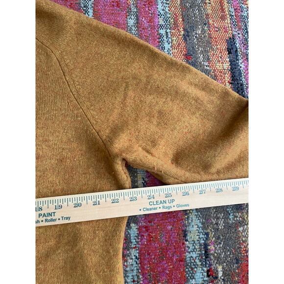 Uniqlo Men's 100% Wool Sweater - Picture 4 of 5